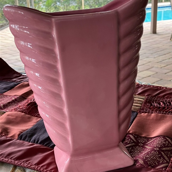 MID CENTURY MODERN POTTERY - Picture 6 of 10